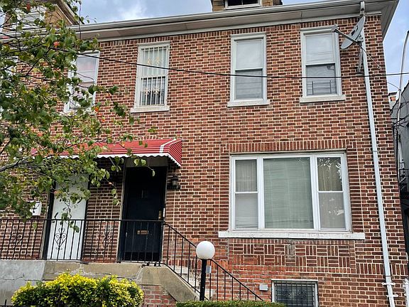 2nd image of 1313 Needham Ave