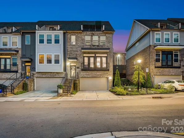 17113 Soho Dr, Charlotte, NC 28204