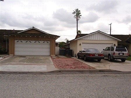 2nd image of 1132 W Glentana St