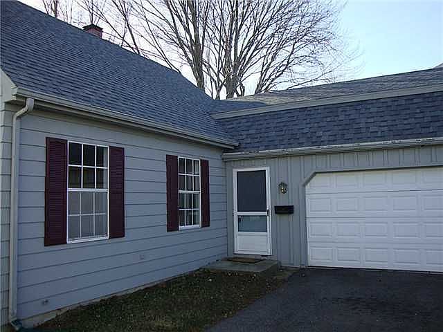 2nd image of 600 Meadow Springs Rd