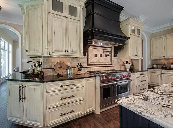 5th image of 24 Vouga Ln