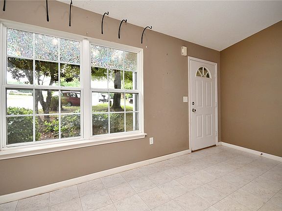 5th image of 103 Laws Ln