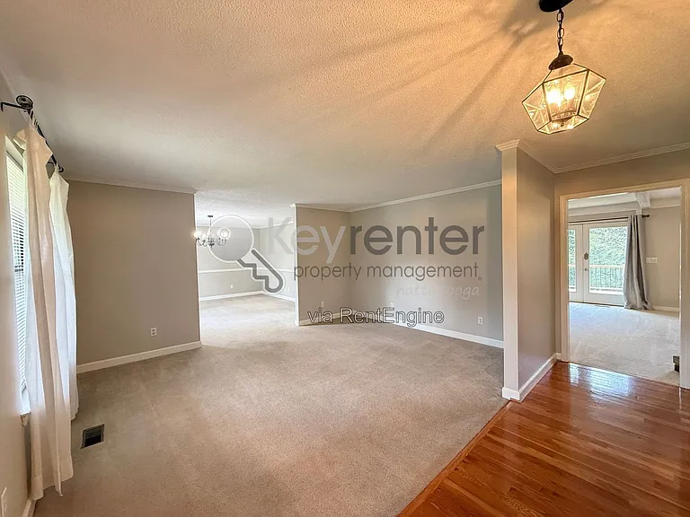 6407 Harbor Master Dr — Photo 5