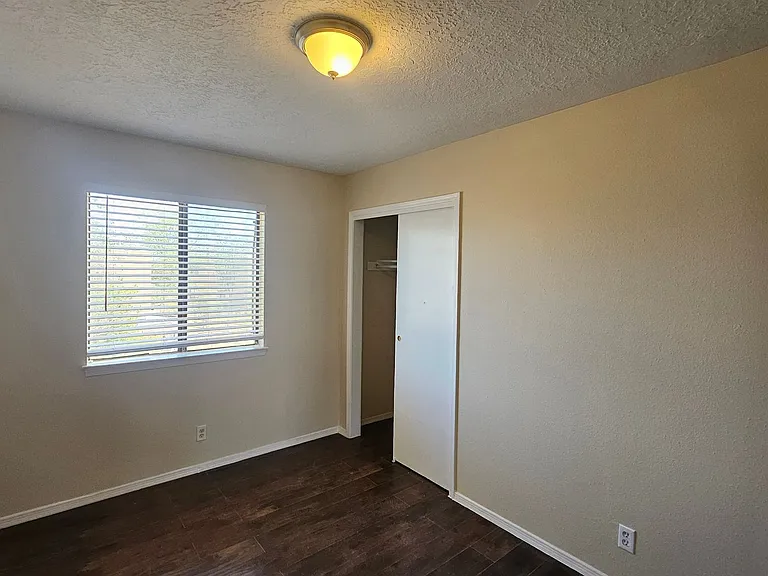 80 Eventide Rd SE #A-D — Photo 7