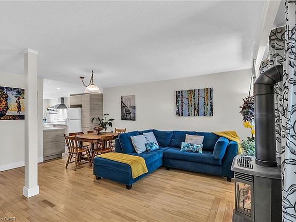 3rd image of 49 Rhonda Rd #70