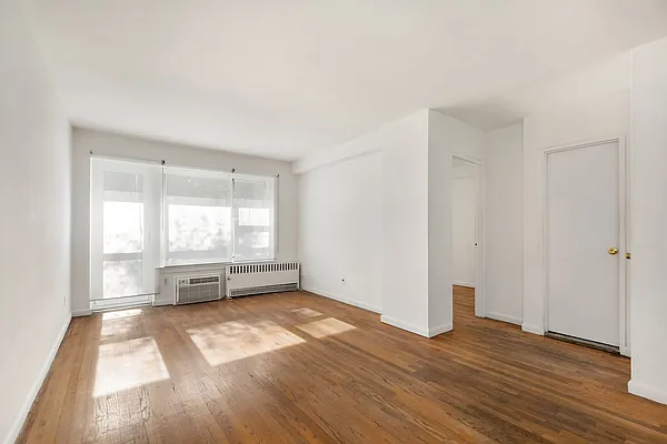 Rented by Compass | media 2