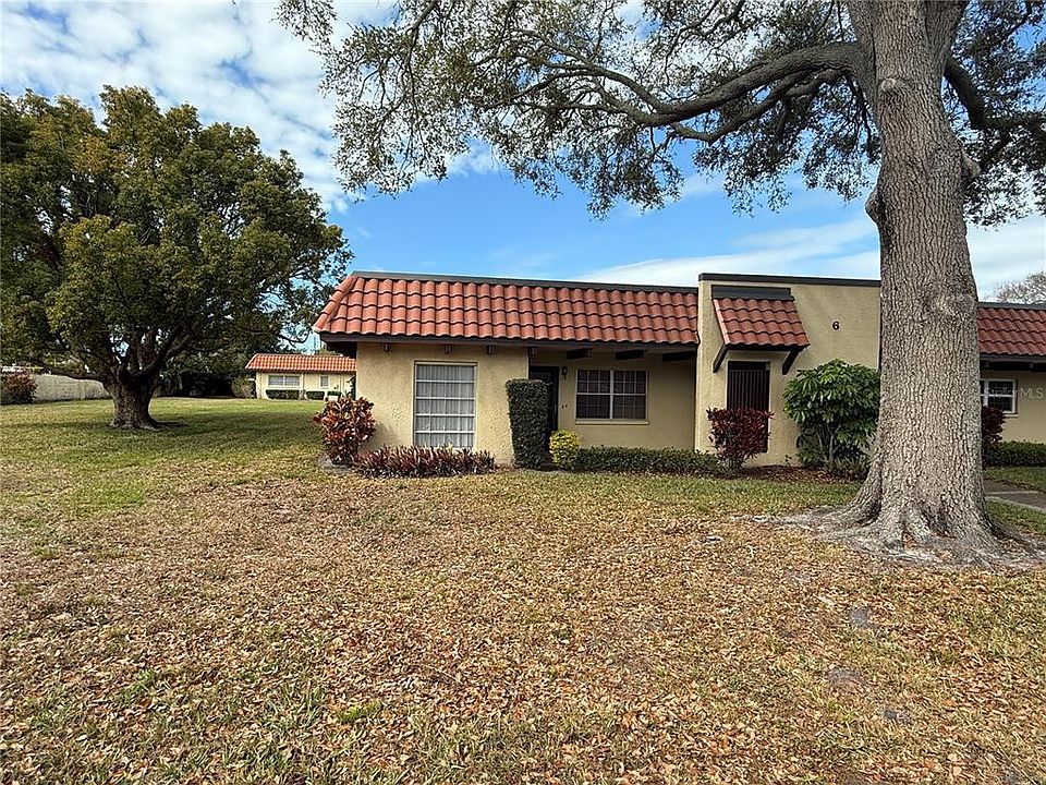 1st image of 1701 Pinehurst Rd APT 6A