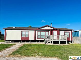 148 Scarlett St, Port O Connor, TX 77982