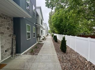 826 E Sunnyside Rd APT 4, Idaho Falls, ID 83401