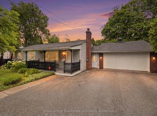 1924 Balsam Ave, Mississauga, ON L5J 1L2