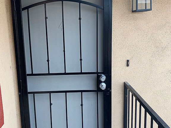 4th image of 1128 Orange Ave #1136-04