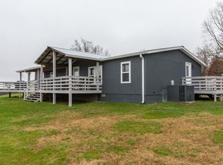 2598 Pleasant Grove Rd, Westmoreland, TN 37186