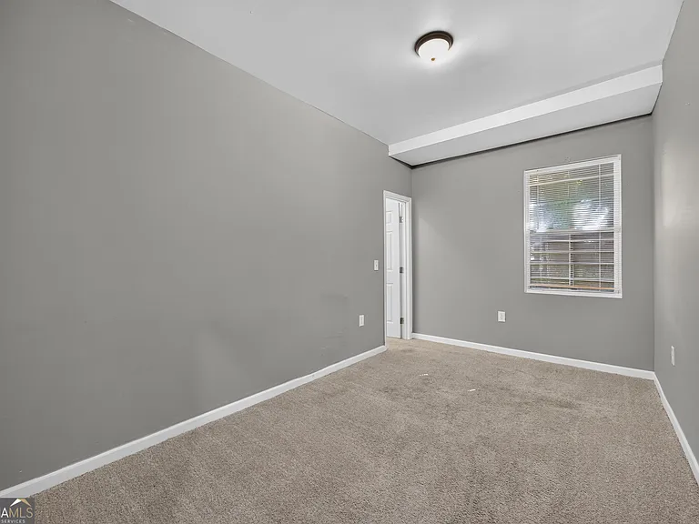 2008 Joseph E Boone Blvd NW — Photo 9