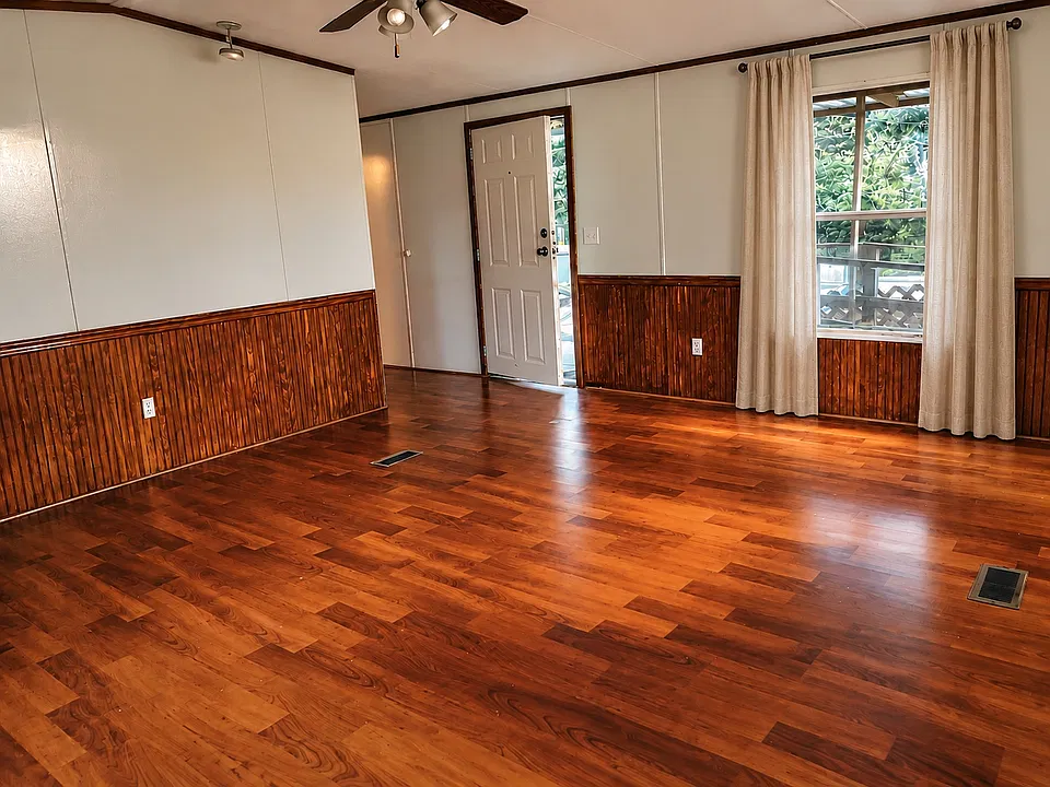 360 Carol Dr