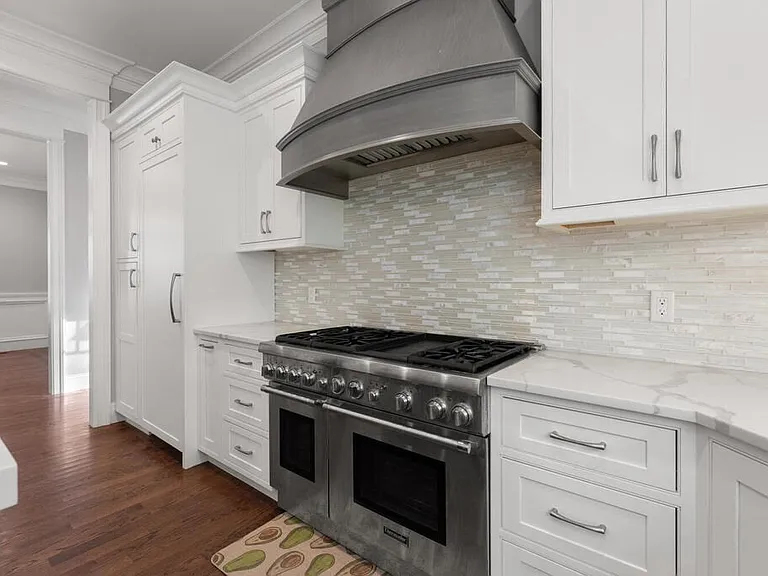 10 Fox Hill Rd — Photo 16