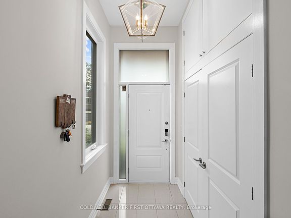 5th image of 155 Nora St