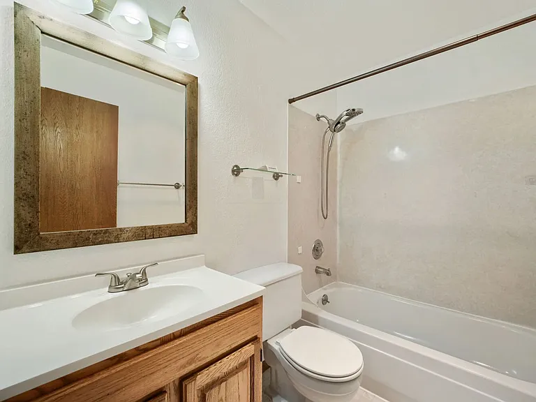 23613 112th Ave SE #J103 — Photo 17