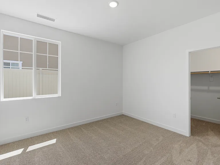 11647 Saddleback Dr — Photo 38