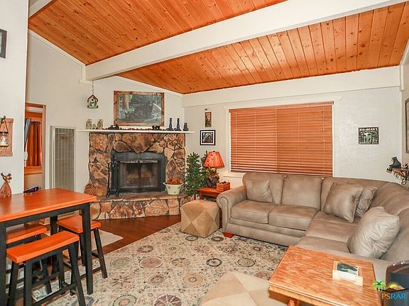 2nd image of 742 Cedar Ln