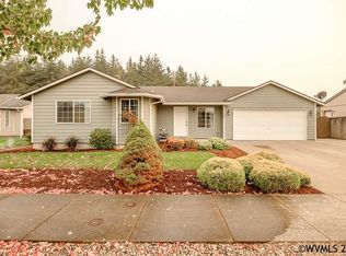 1286 Kees St, Lebanon, OR 97355