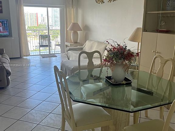 3rd image of 400 Kings Point Dr APT 1614