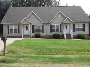 4836 Stanley Dr, Paducah, KY 42001