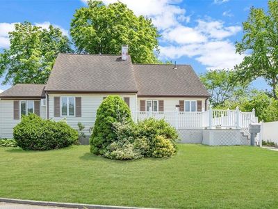 22 Elwood Road, Centereach, NY, 11720