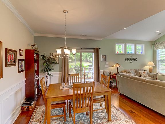 4th image of 1807 Chauncy's Court