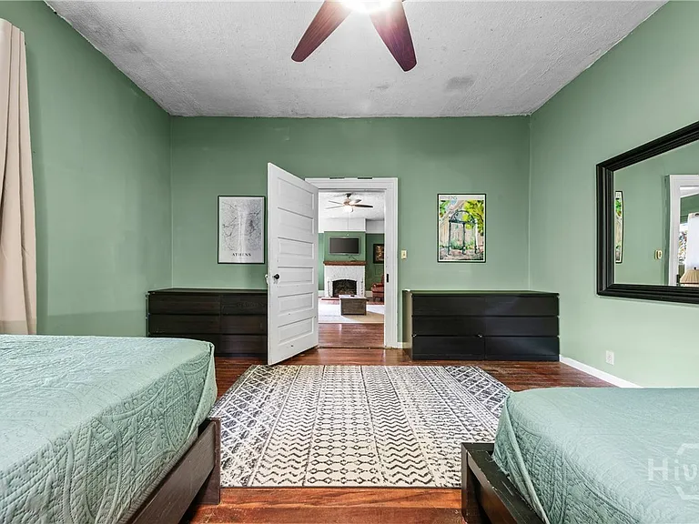 1455 E Broad St — Photo 9