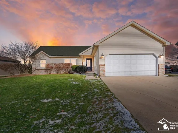 4371 Burke Rd, Newport, MI 48166