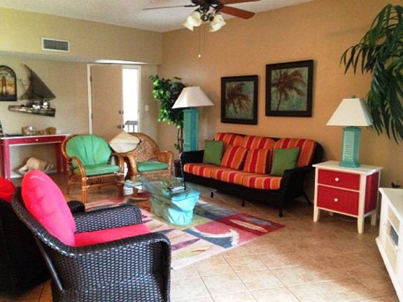 2nd image of 1010 Padre Blvd #207