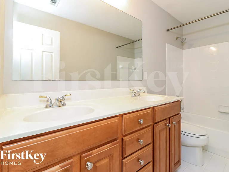 1460 Independence Trl — Photo 13