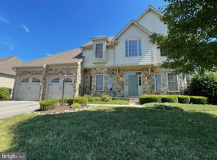 114 Lewis Washington Dr, Charles Town, WV 25414