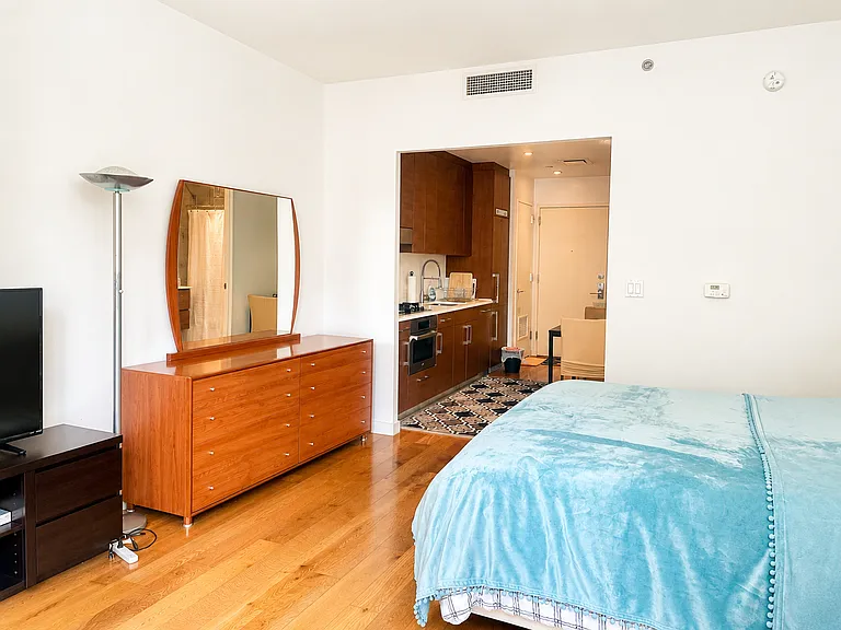 325 Lexington Ave #6A — Photo 3