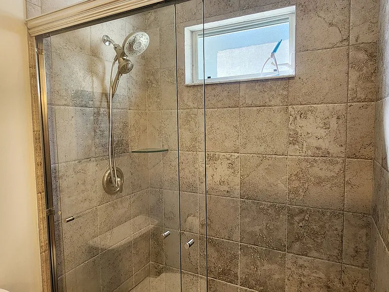 6503 Fairway Gardens Dr — Photo 18