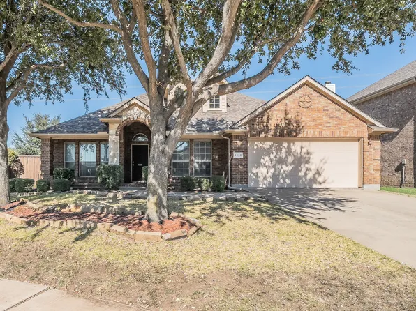 5960 Summerwood Dr, Grand Prairie, TX 75052