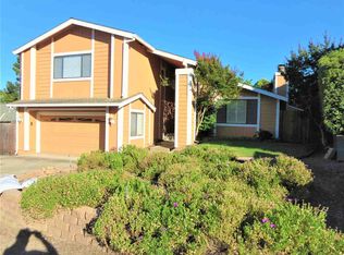 1274 Maywood Ln, Martinez, CA 94553