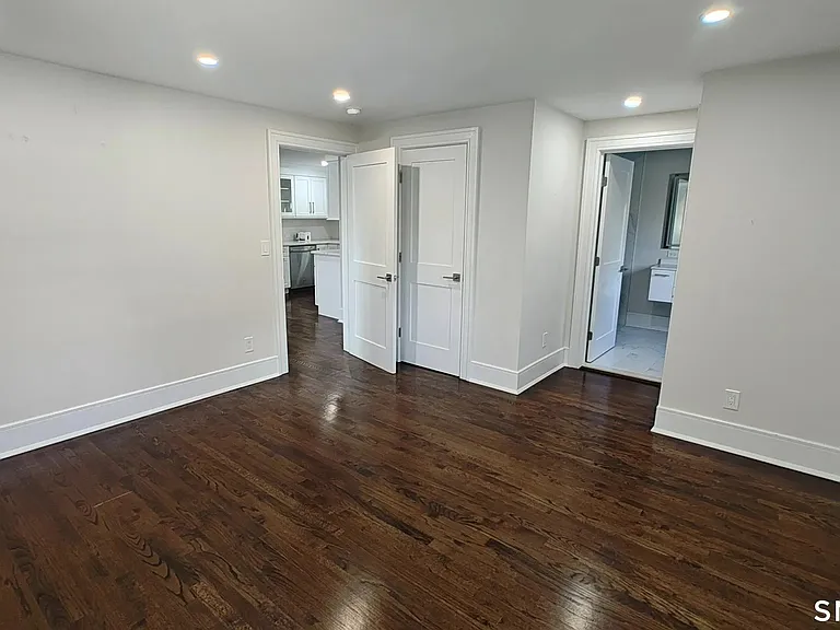 42 Poe Ct #42 — Photo 9
