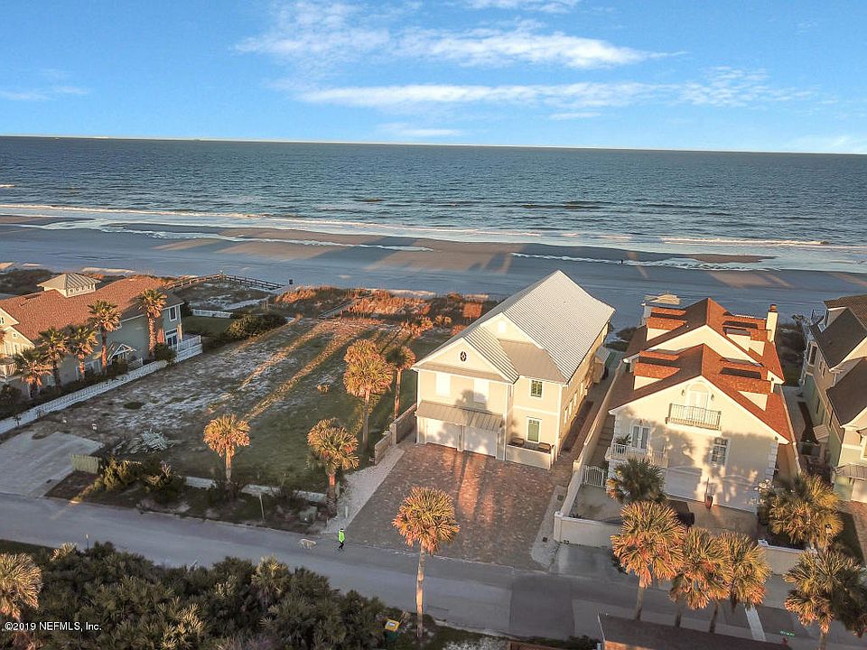 2nd image of 3445 Ocean Dr