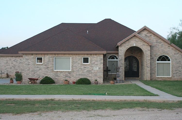 1st image of 1005 Buena Vista Dr