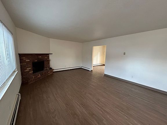 5th image of 1418 W 25th St