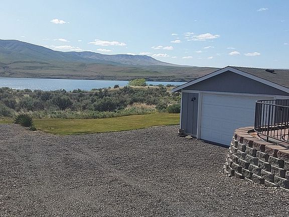 garage and lawn water side 