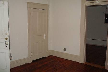 4th image of 1009 N Florence St #8