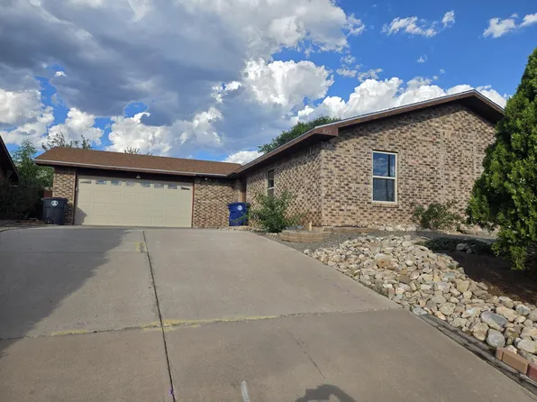 824 Landman Dr NE, Albuquerque, NM 87123