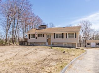 78 Pineridge Rd, Montgomery, MA 01085
