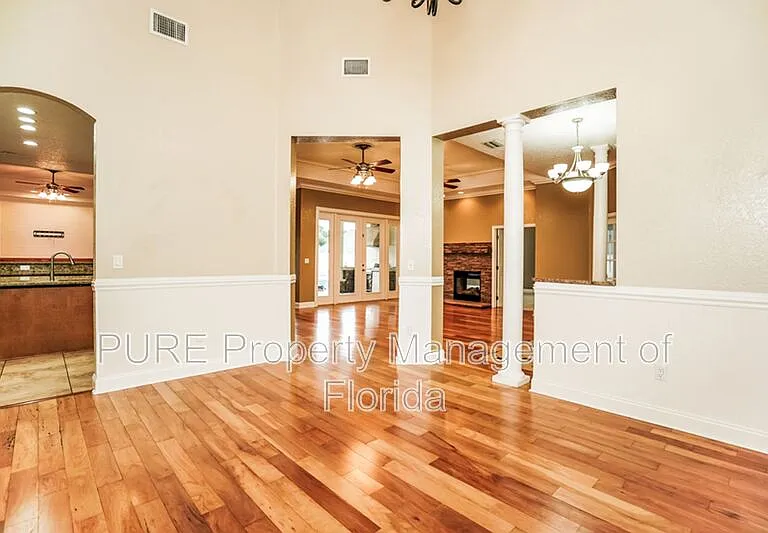 1035 SW 33rd Pl — Photo 14