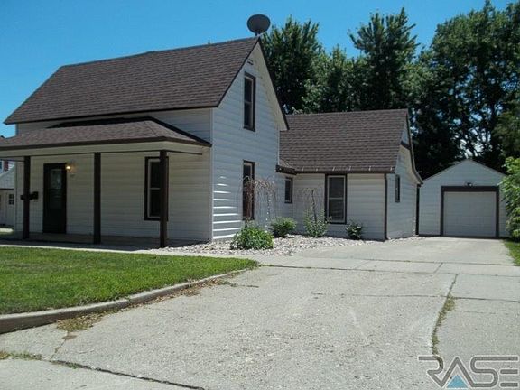 4th image of 417 W Lincoln St