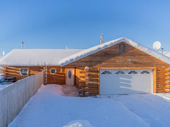 934 Marquette Loop, North Pole, AK 99705