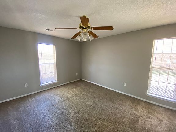 5th image of 10051 Williford Dr