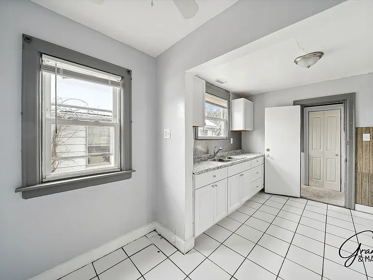 15886/15888 Woodingham - Two Yutes Detroit Holdings LLC — Photo 14